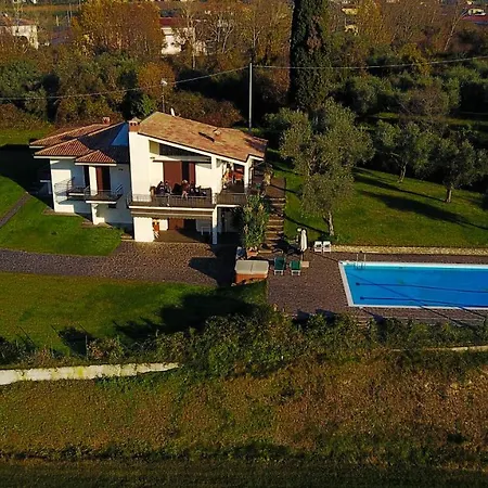 Holiday home La Collina Degli Ulivi *